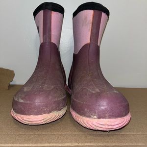 Pink/Purple Muck boots